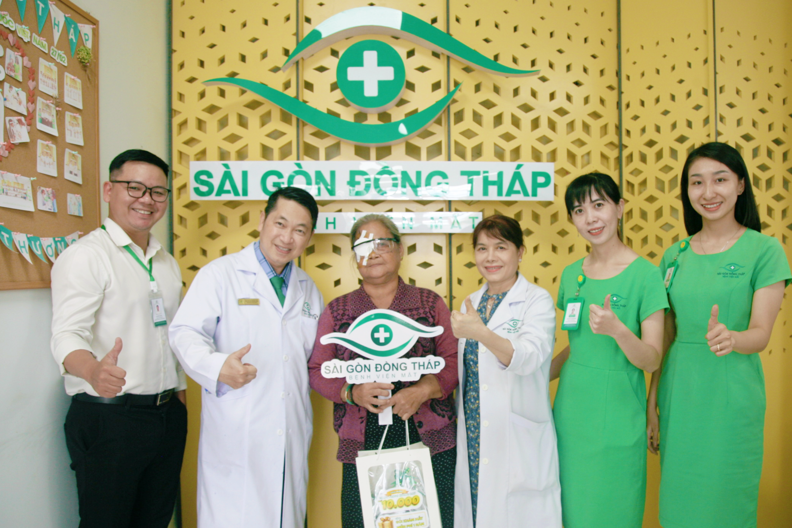 doi-ngu-bac-si-nhieu-kinh-nghiem