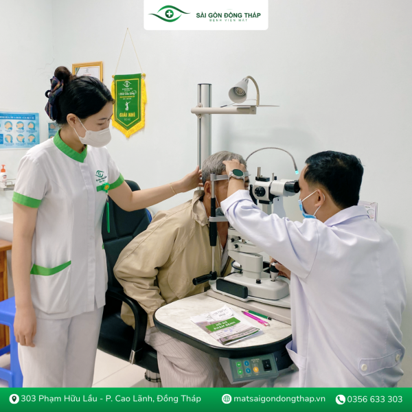 khám mắt định kì