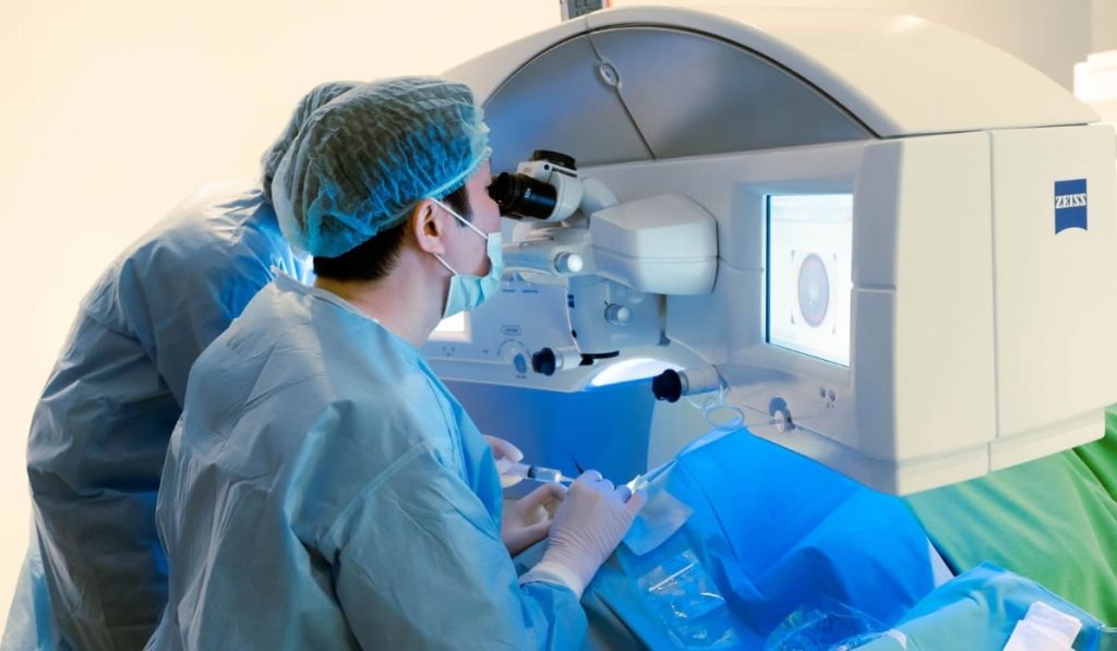 Bảng giá và phương pháp mổ cận thị tại Mắt Sài Gòn Đồng Tháp